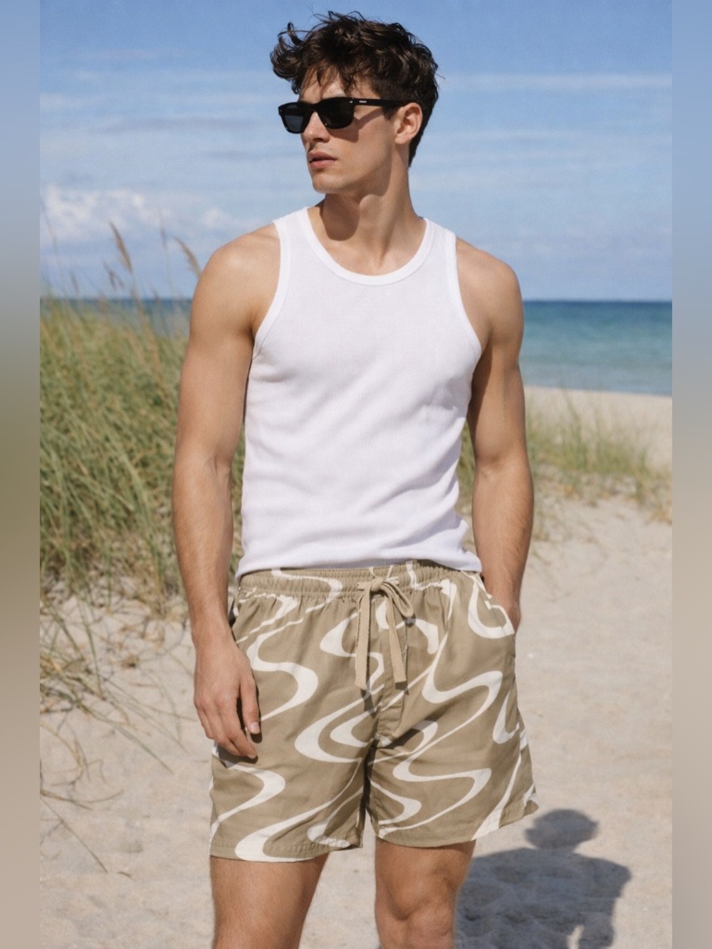 FRAME Men’s Cotton Drawstring Shorts Medium Tan Abstract Print
